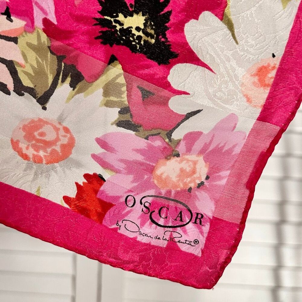 VTG Oscar by Oscar De La Renta 100% Silk Scarf Pink & Black Flowers 21” Square - Picture 6 of 8